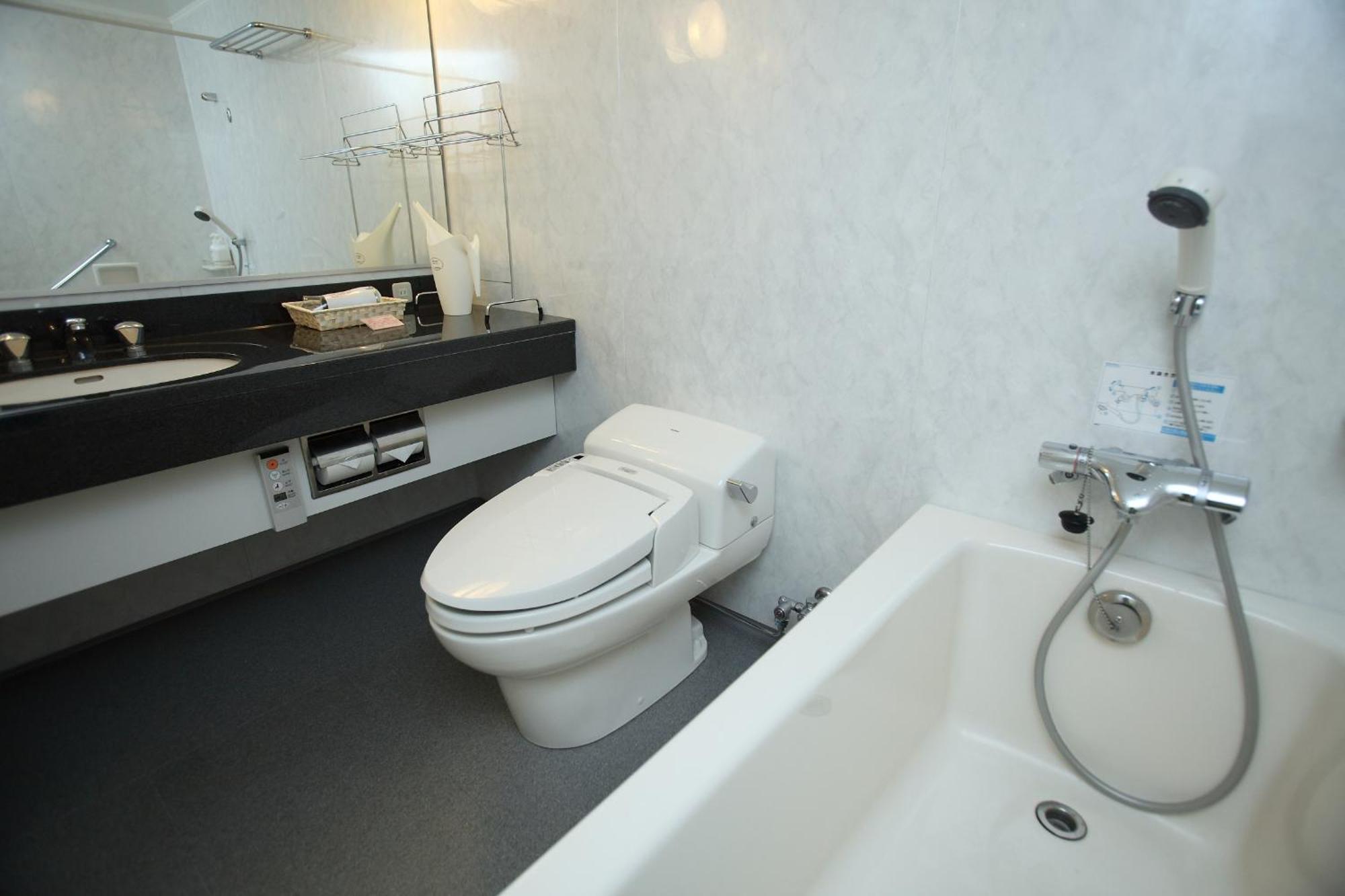 Toyota Shirakawa-Go Eco-Institute Hotel Room photo
